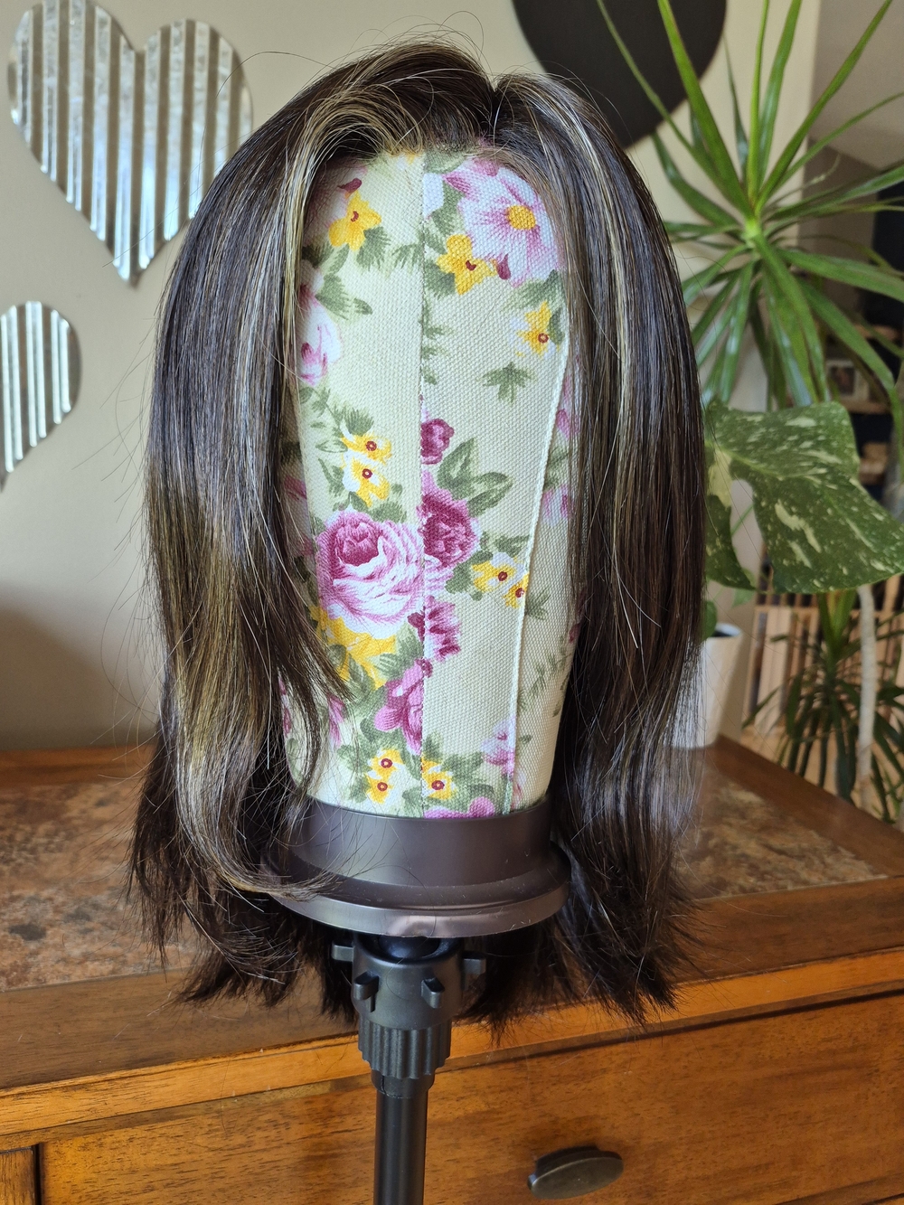 Rene Of Paris Dakota In Caramel Brown Women's Wig